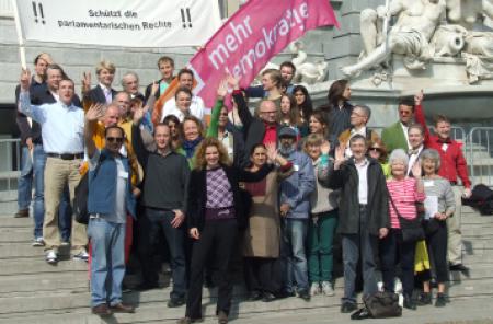 The participants of the Danube Democracy Rally in front of the Austrian parliament in  Vienna